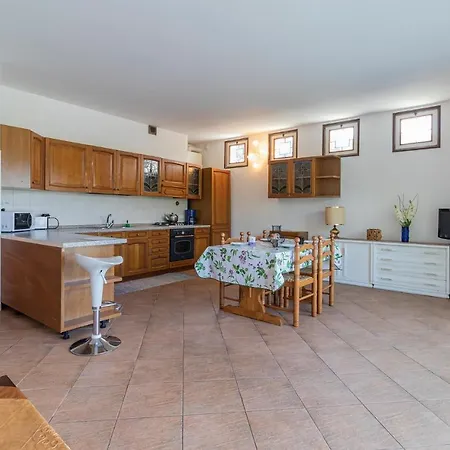 Apartment Foca